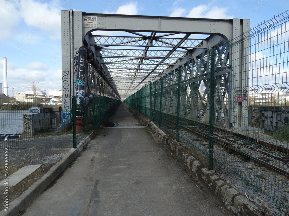 Obraz premium Viaje en tren