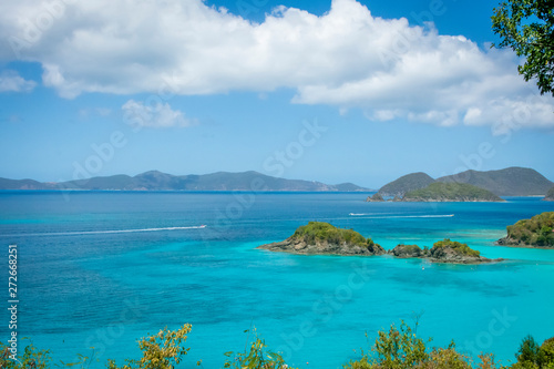 tropical island in the sea © ClickNstock.com