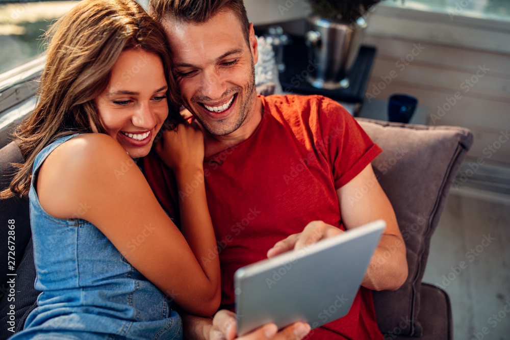 Online fun at weekends Online fun at weekends