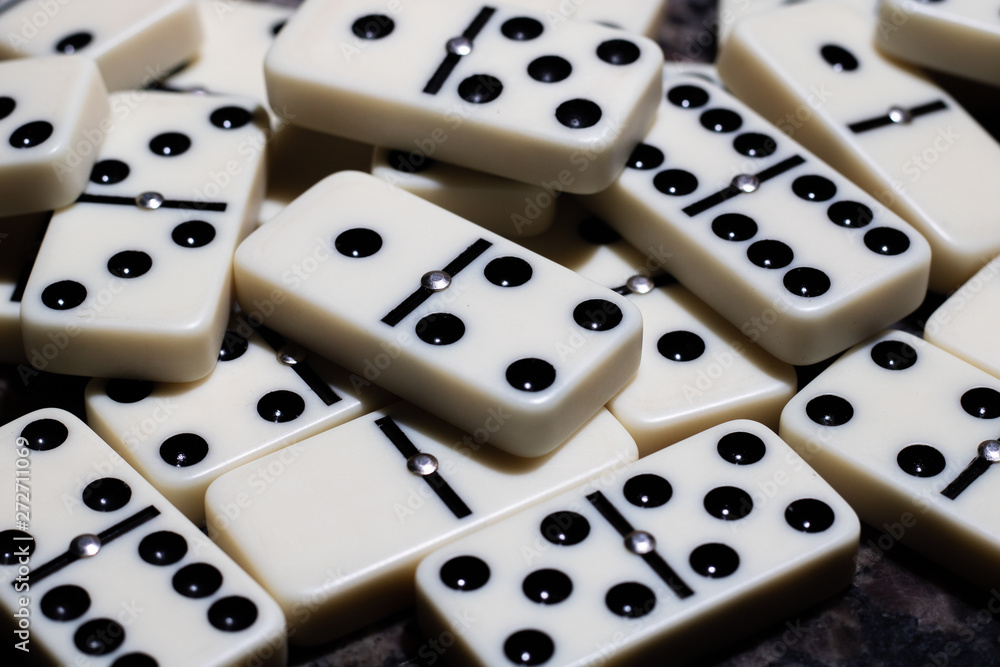 Time Clock domino stones minutes hours day Time Clock domino stones minutes hours day