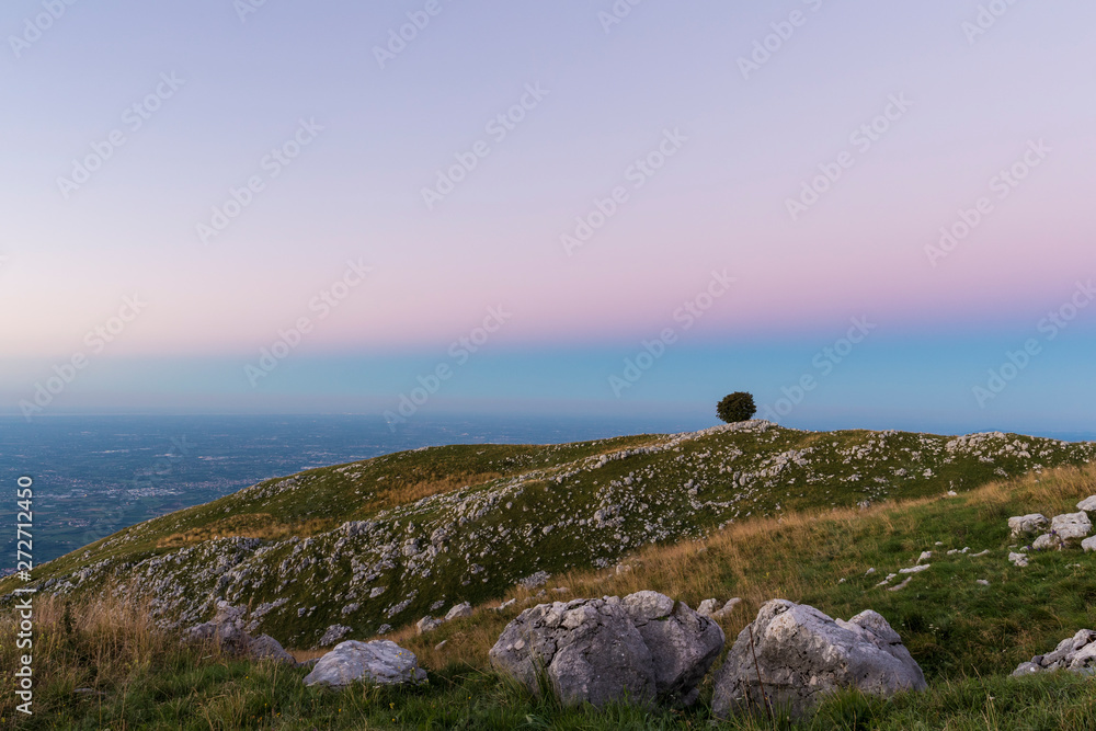 The plateau of Cansiglio / Mount Pizzoc