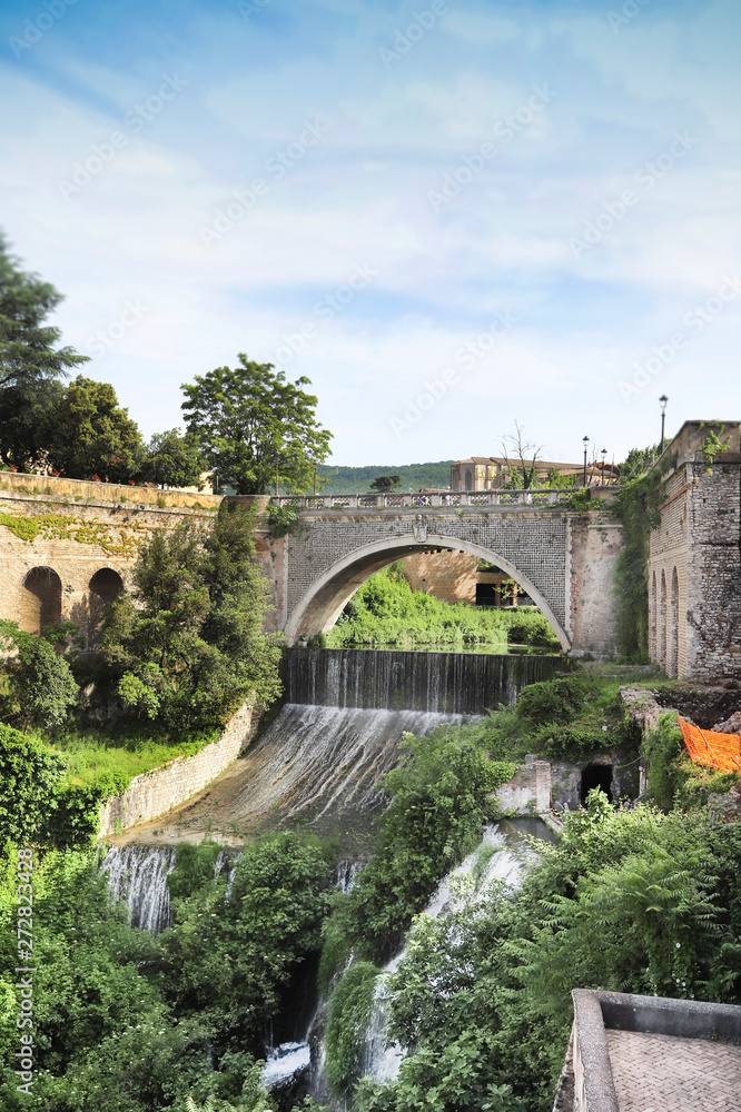 Ponte Gregoriano di Tivoli Ponte Gregoriano di Tivoli