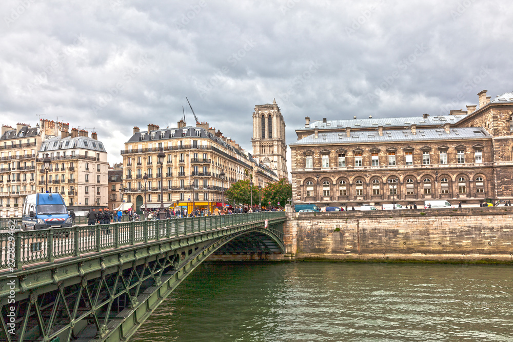 Paris - Pont d' Arcole