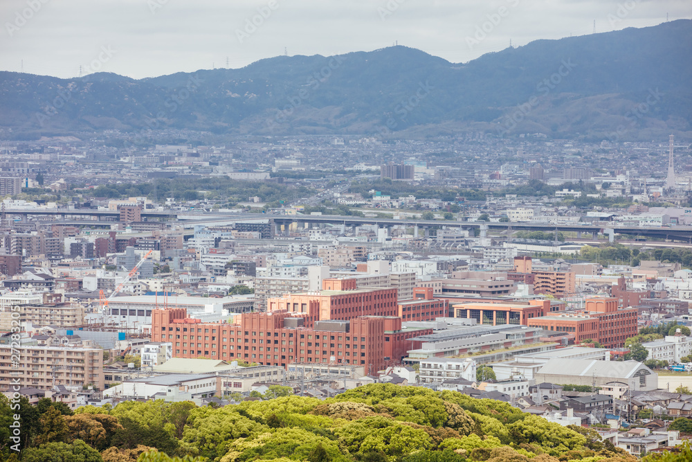 Obraz premium View over Kyoto from Fushimi Inari Shrine