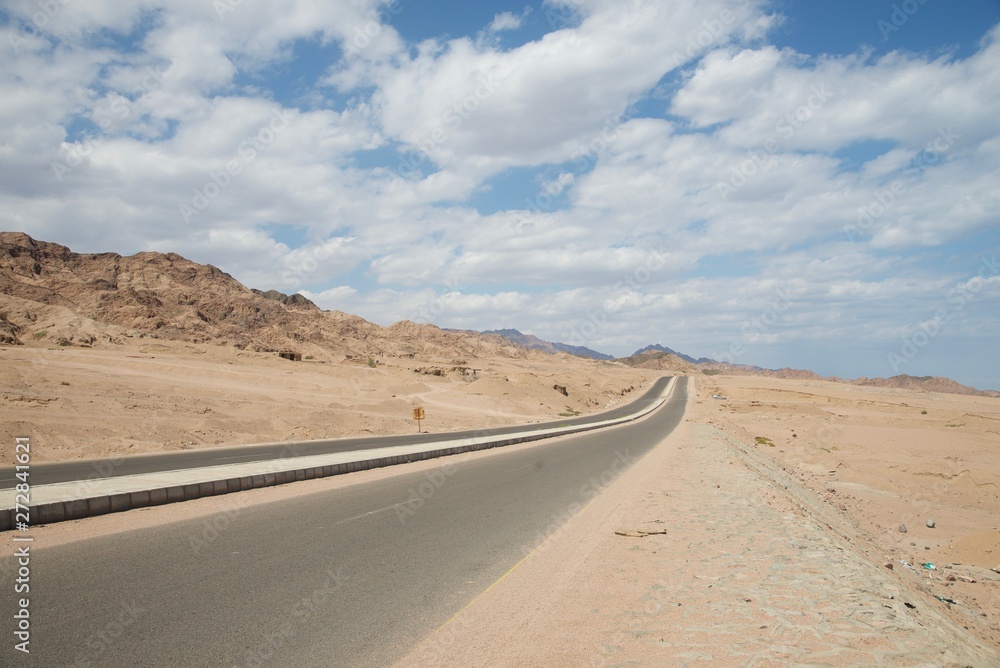 Road to Dahab