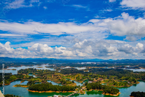 Guatap   Panorama Ausblick auf die Seen Kolumbien