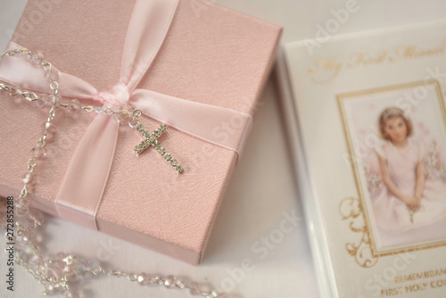 A GIFT FOR A COMMUNION GIRL
