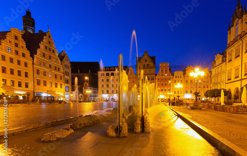 Wroclaw by night. The main square with a city fountain