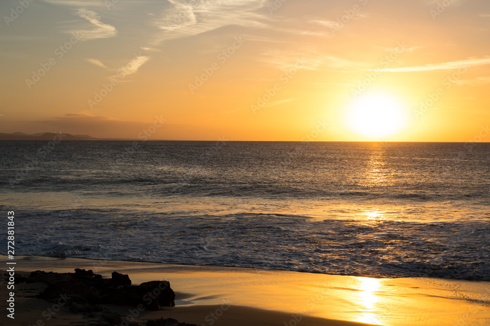 Fototapeta premium Tramonto sul mare - Lanzarote, Canarie