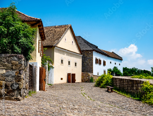 Photos View on the street and traditional hungarian pise houses in Szentendre