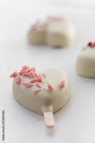 Popsicle mousse cakes for St. Valentine's Day © Anastasia