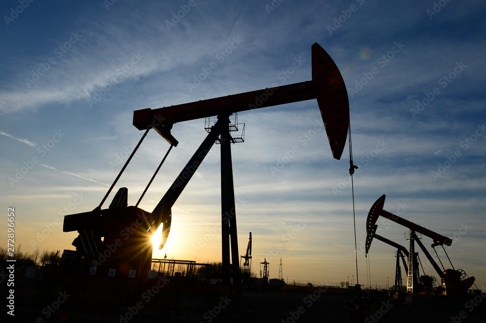 The oil pump The oil pump