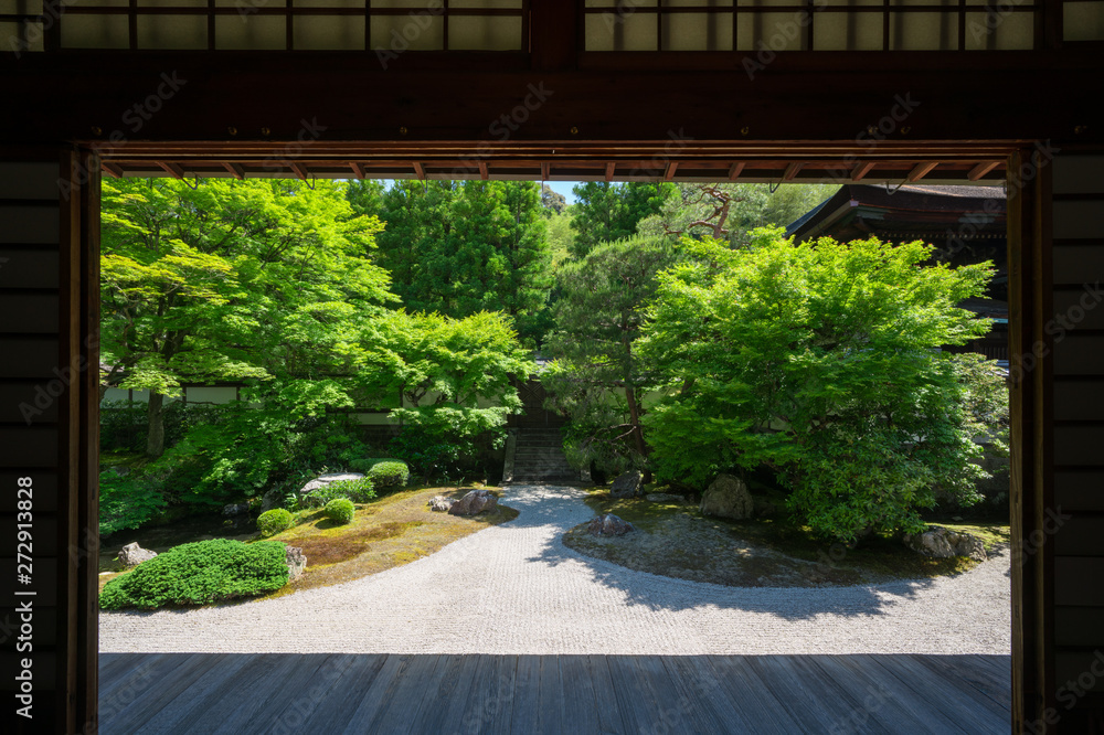 京都 泉涌寺の御座所庭園 新緑 京都 泉涌寺の御座所庭園 新緑