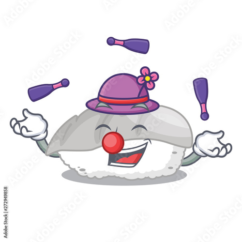Juggling ika sushi in charater lunch box