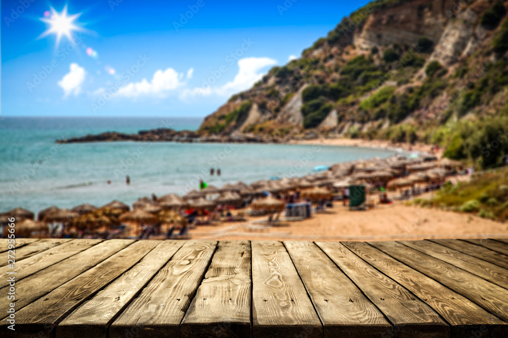 Fototapeta premium Summer background of free space and beach landscape. 