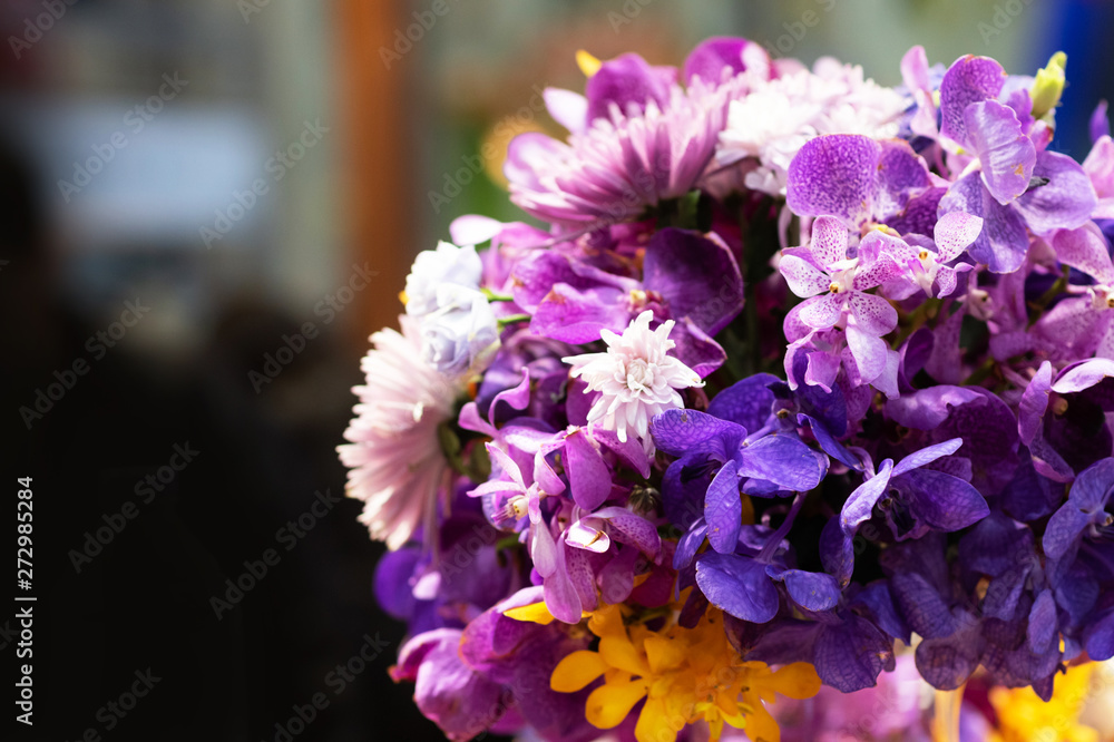 Obraz premium Beautiful bouquet of flowers colorful, flower decoration, Floral arrangement