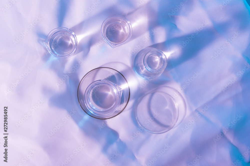 Scientific Glassware For Chemical, Laboratory Research Scientific Glassware For Chemical, Laboratory Research