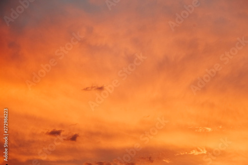 bright orange sunset © Studio KIVI