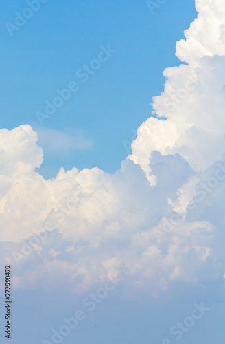 Fototapeta Naklejka Na Ścianę i Meble -  White clouds with blue sky background.