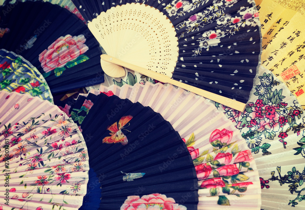Obraz premium assortment of traditional Chinese paper fans
