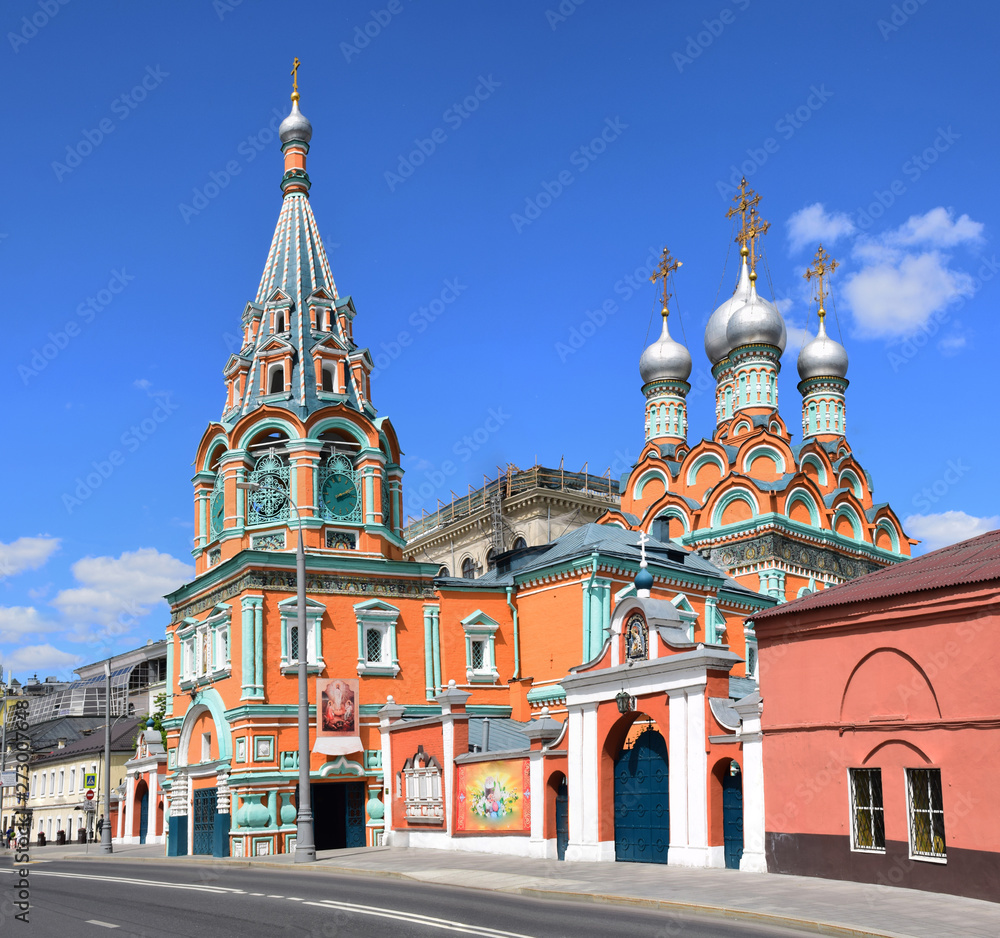 Fototapeta premium The Church of Gregory neokesariysky built in 1668. Construction was supervised by Ivan Volzhinsky and Ivan Rykachev. Russia, Moscow, June 2019.