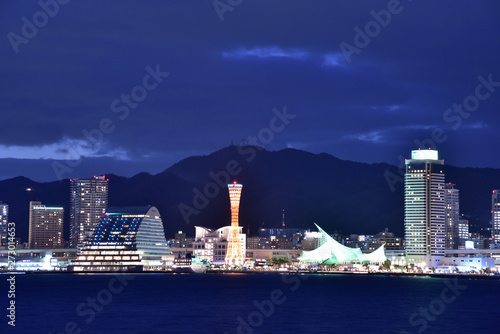 kobe skyline at night