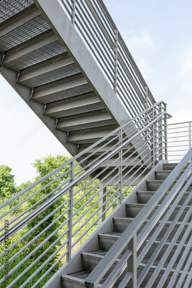 Fototapeta premium Modern Architecture and Landscaping