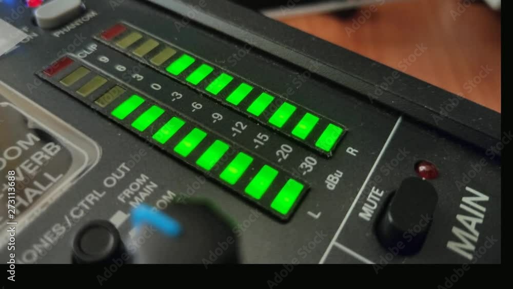 The sound mixer has a running light showing the audio signal. The sound mixer has a running light showing the audio signal.