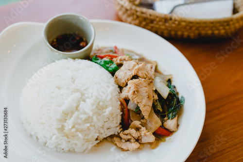 rice with chicken and rice