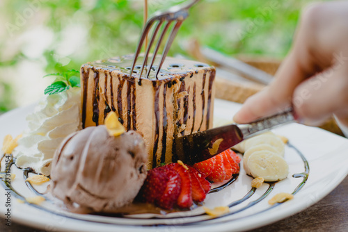 cream dessert with fruits