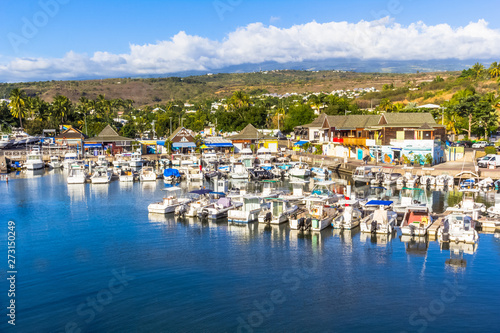 boats in the bay, Saint-Gilles, Réunion island