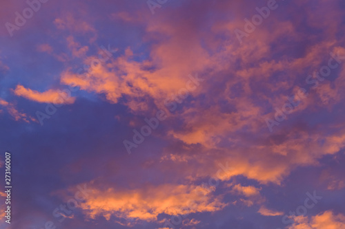 Red and orange clouds and sky in the evening