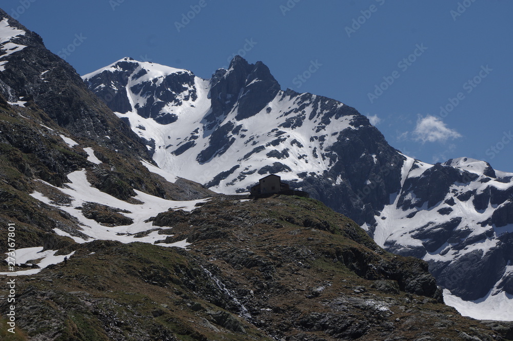 Fototapeta premium Panorama in val seriana rifugio Brunone Alpi bergamasche