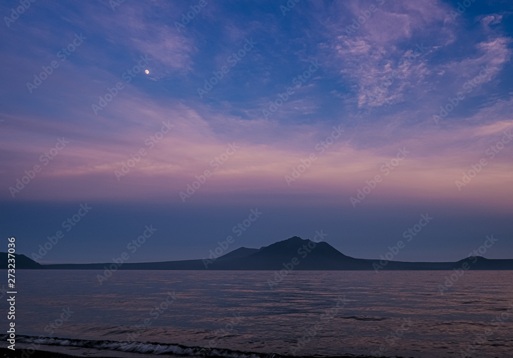 支笏湖の夕景2（Evening view of Lake Shikotsu）