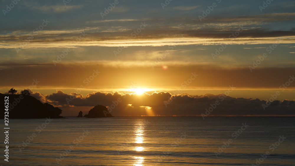 Fototapeta premium Sunrise in coromandel