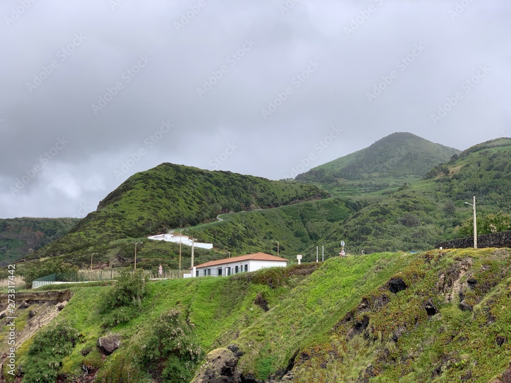 Obraz premium village in the mountains