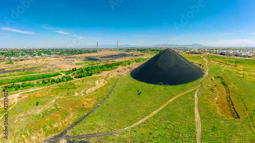 Obraz na plátně Panorama of the industrial part of the city of Shymkent