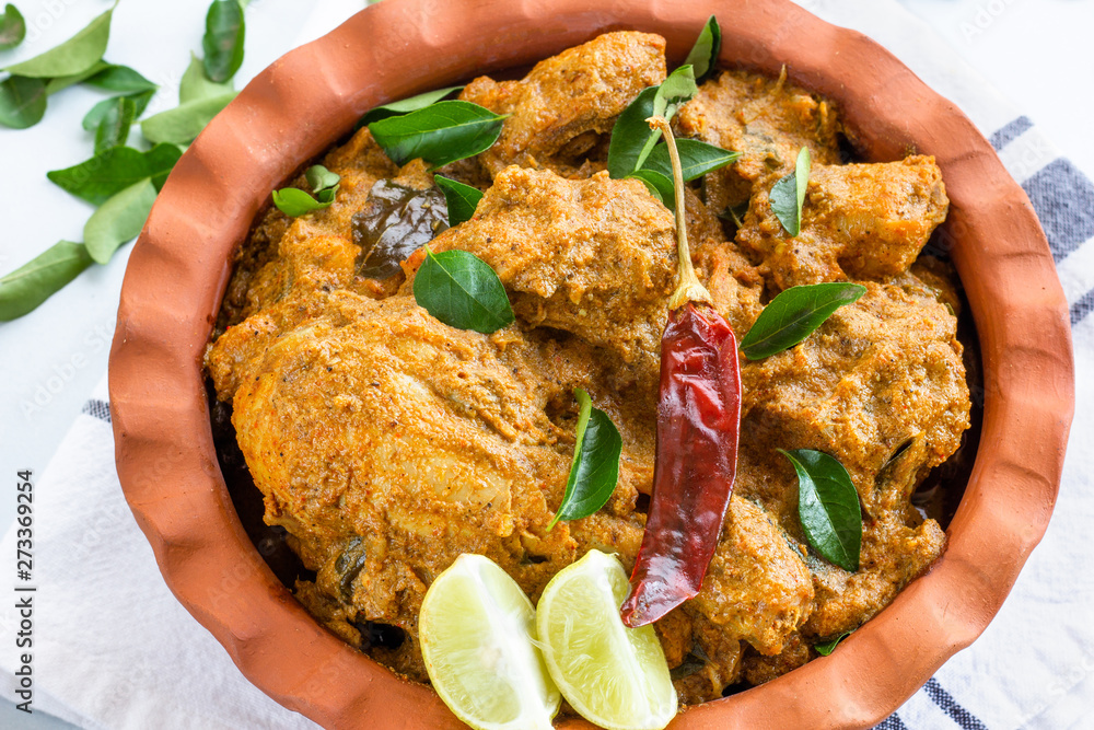 Spicy Chettinad Chicken Curry in a Clay Pot, Traditionbal South Indian Chicken SIde Dish Curry