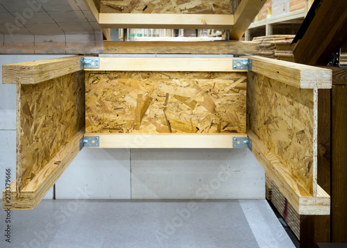 Valokuva A modern wooden I-beam for roof structure