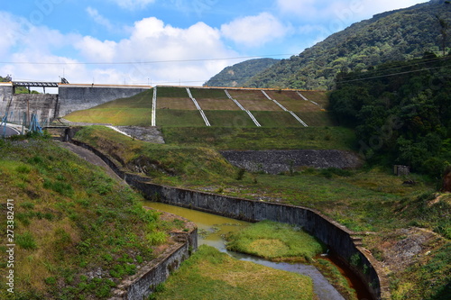 High Wavys Dam in Meghamalai Hills photo