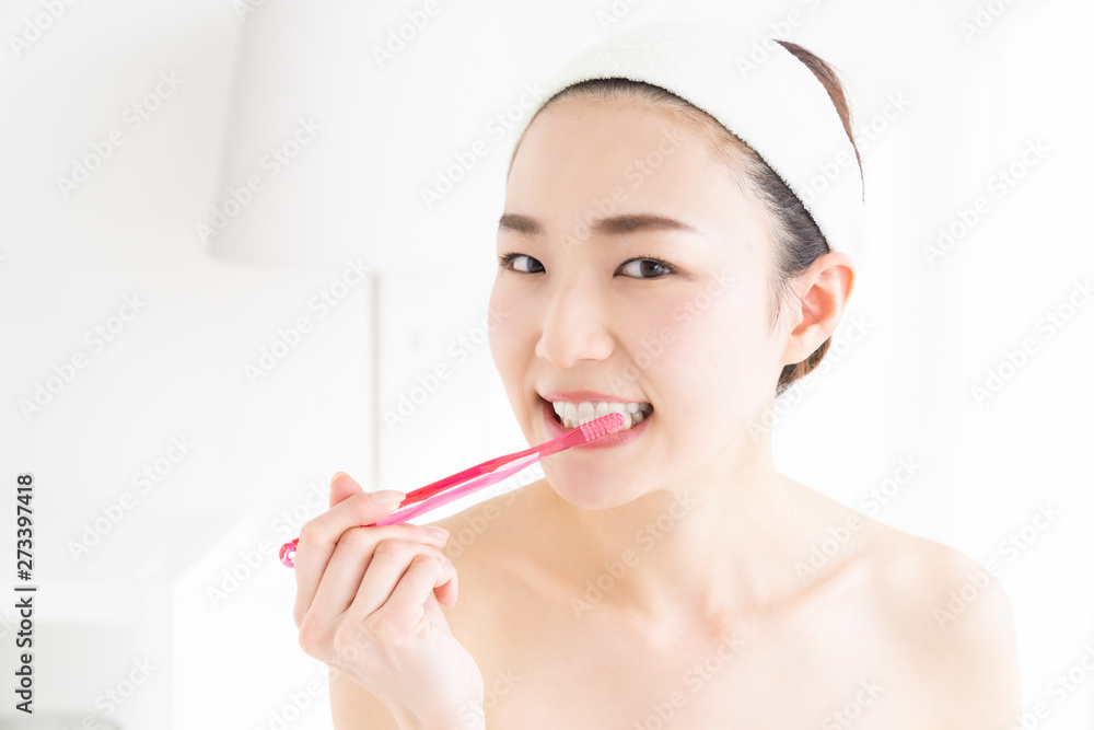 美容 イメージ 歯磨き 美容 イメージ 歯磨き