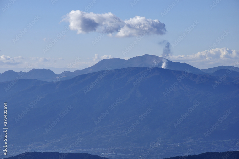 箱根山の煙 箱根山の煙