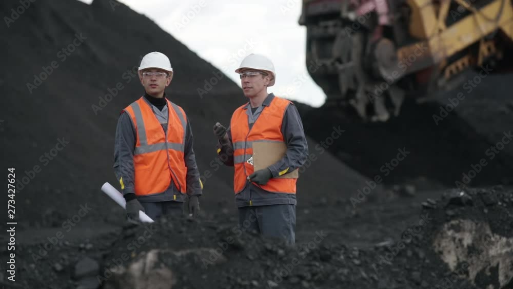 coal mining worker open pit coal mining worker open pit