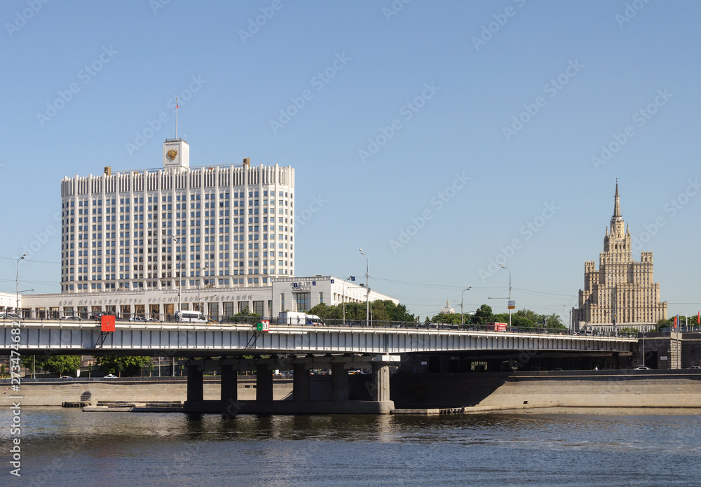 Government House of Russia and Moskva River in Moscow