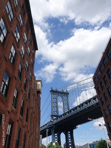 Sky and Brooklyn Bridge Photo Zone © 송희 김