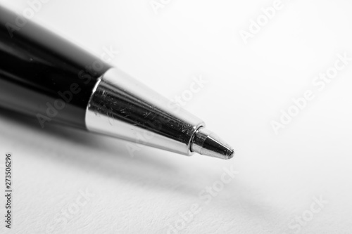 Close Up Nahaufnahme von isoliertem Kugelschreiber mit Gebrauch spuren