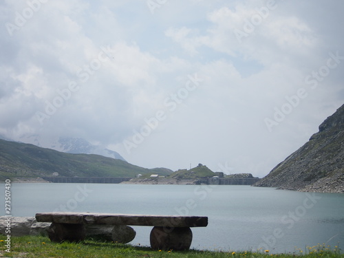 lago montespluga photo