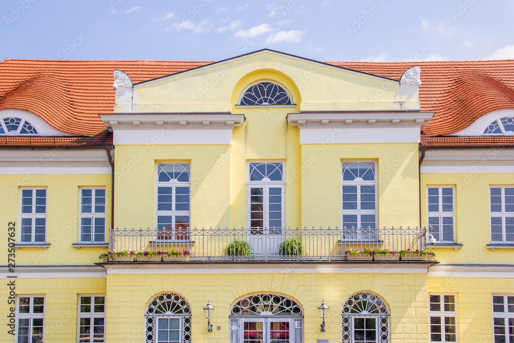 Obraz premium Old Town Hall (Historisches Rathaus) Ribnitz-Damgarten Mecklenburg-Western Pomerania (Mecklenburg-Vorpommern) Germany