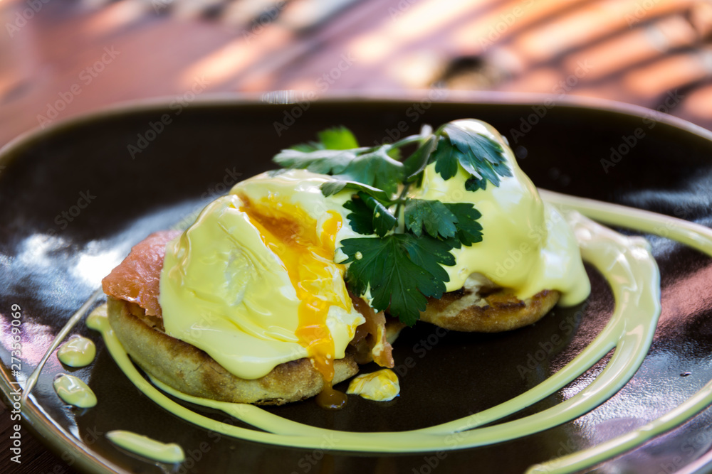 Eggs Benedict with smoked salmon Eggs Benedict with smoked salmon