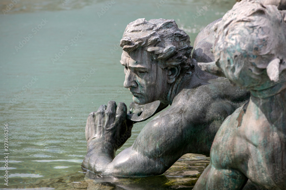  Esplanade des Quinconces, fontain of the Monument aux Girondins in Bordeaux. France